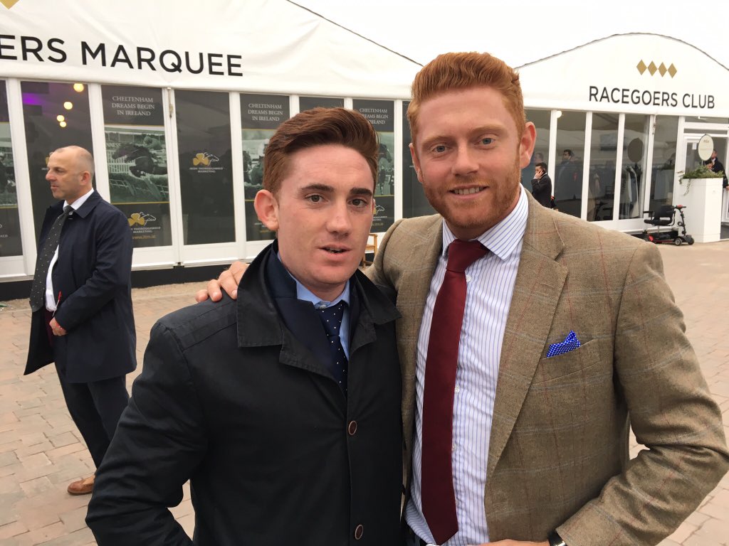 Happy birthday @topgrowler pic with his brother enjoying the races!