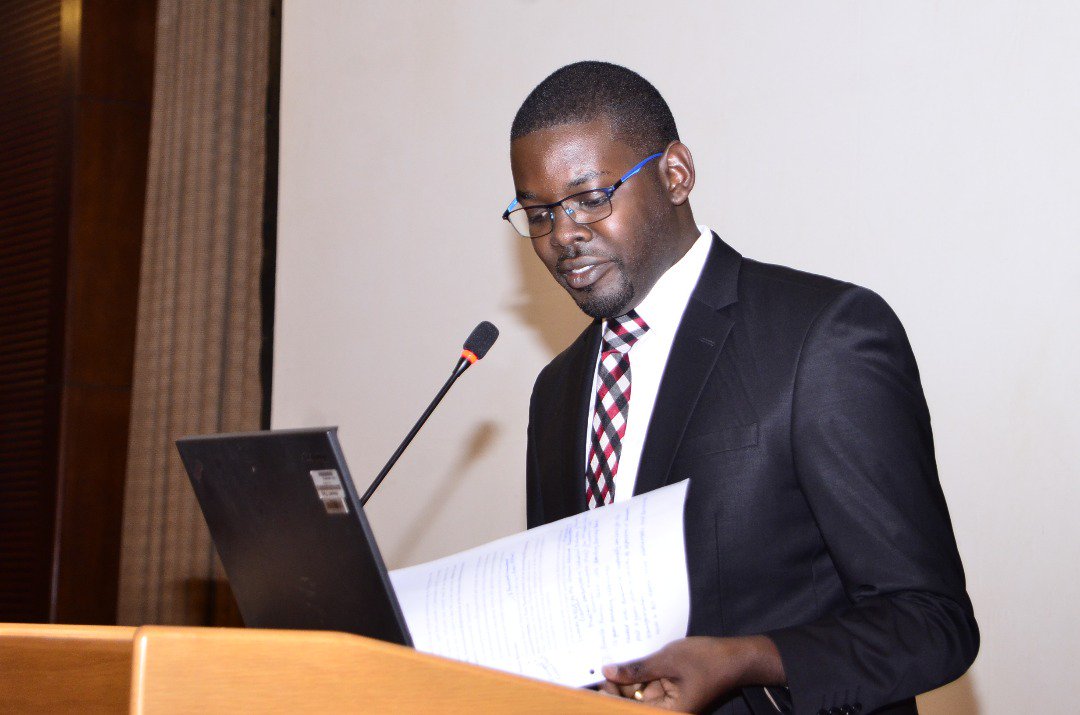 LigomarcAdvtes's tweet photo. A Big thank you to our Moderator of the day @patrickturinaw1 @LigomarcAdvtes @BarclaysUganda #2018BudgetAnalysis https://t.co/V1QvoVTuFe