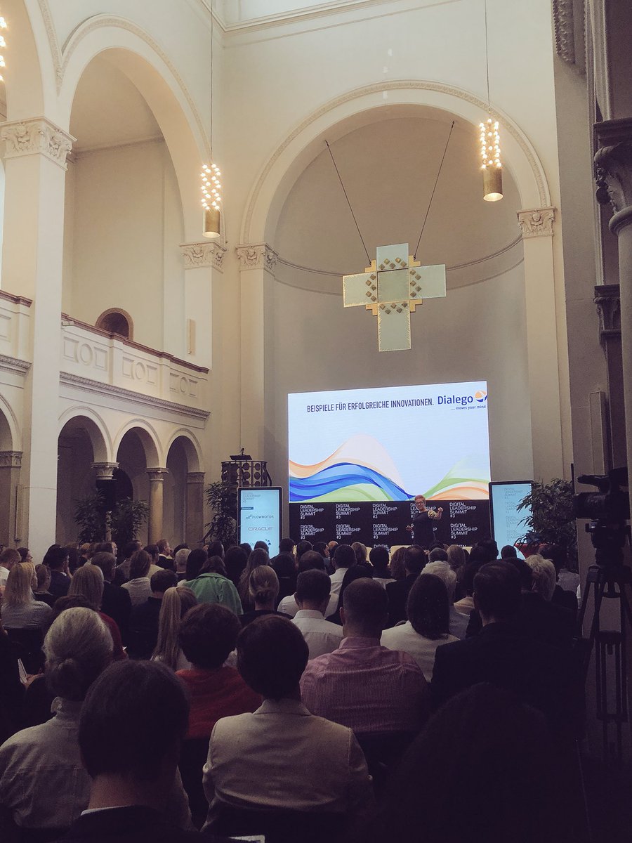 AnnaHerzog2's tweet image. Heute beim Digital Leadership Summit #DLS3