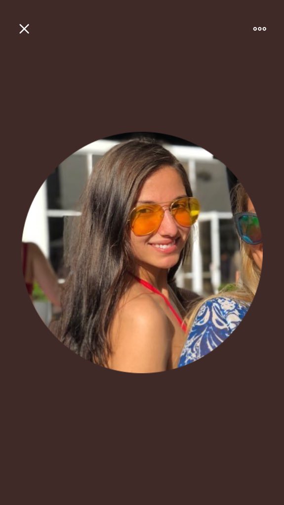 CassidyFord2's tweet photo. One of my many talents: 

Getting cropped out of my friend’s twitter avis https://t.co/Fct11fePSu