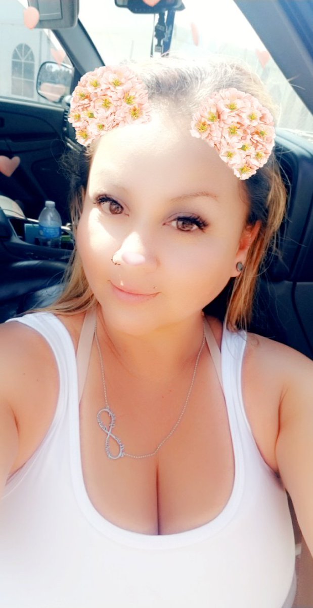 BabeDodger's tweet photo. Gotta own the moment.  Not everyday do I feel I pretty or worth it, today was that moment for me... That moment was when my patient at work told me I was his sunshine 🌞🌟... #SHINE #SMILE #LAUGH #LOVE https://t.co/3YPPOyMYdg