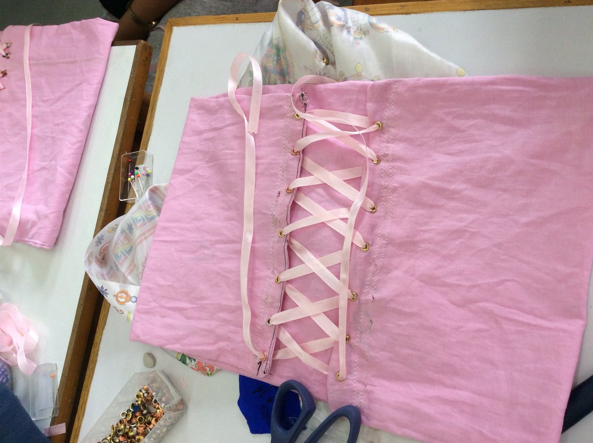TBSdt's tweet photo. Thank you to our awesome didis for helping to construct our garments for Project Runway ,#fashionistas #sustainablefashion https://t.co/4aNNf1fyTd