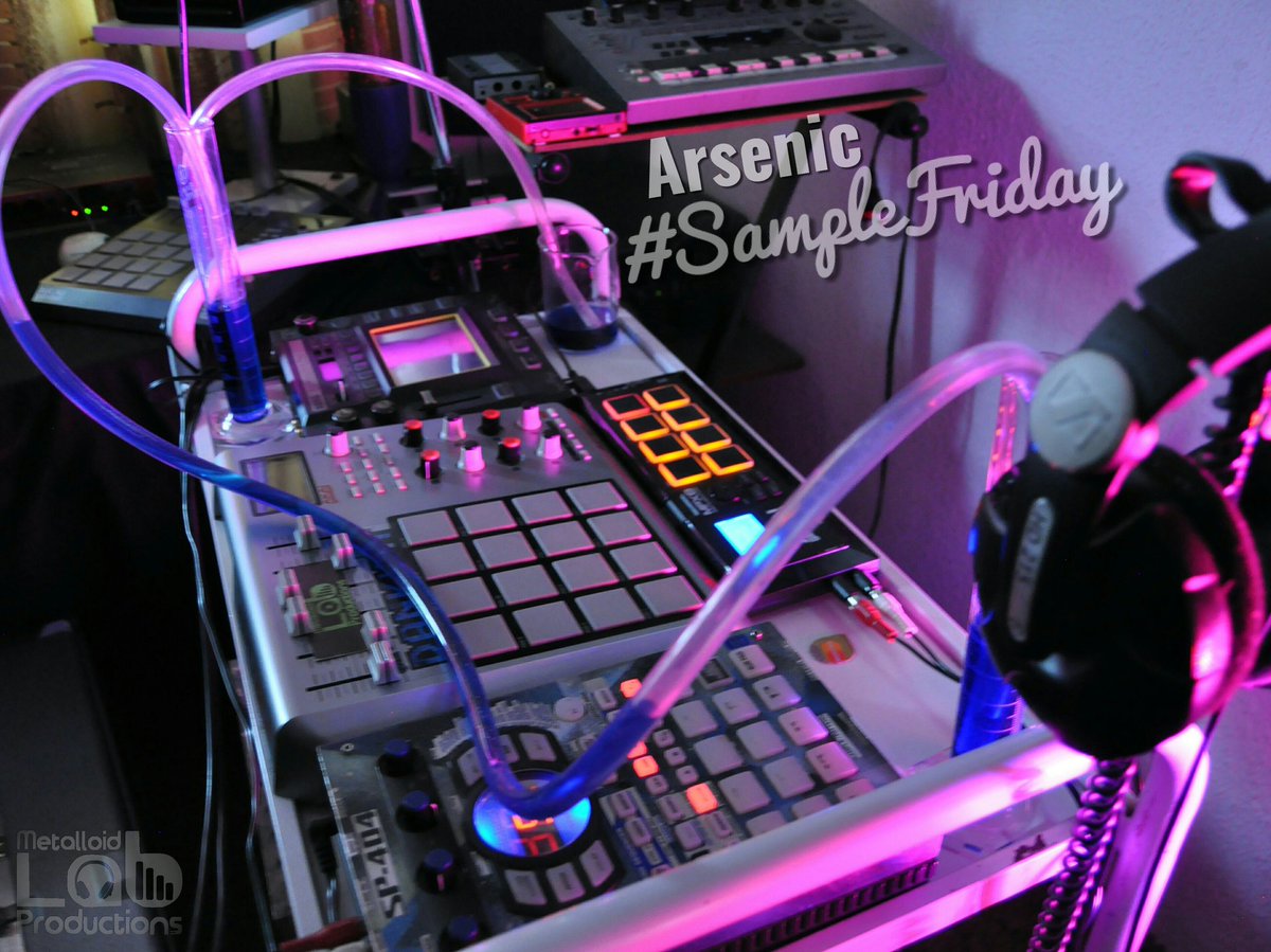 Arsenicbeats's tweet photo. Got another #SampleFriday coming up tomorrow.

What song should I sample?

Comment on this post with the song name and artist that you want me to sample.

[Check pics below to see how it works] https://t.co/mGyM1hvK5Q
