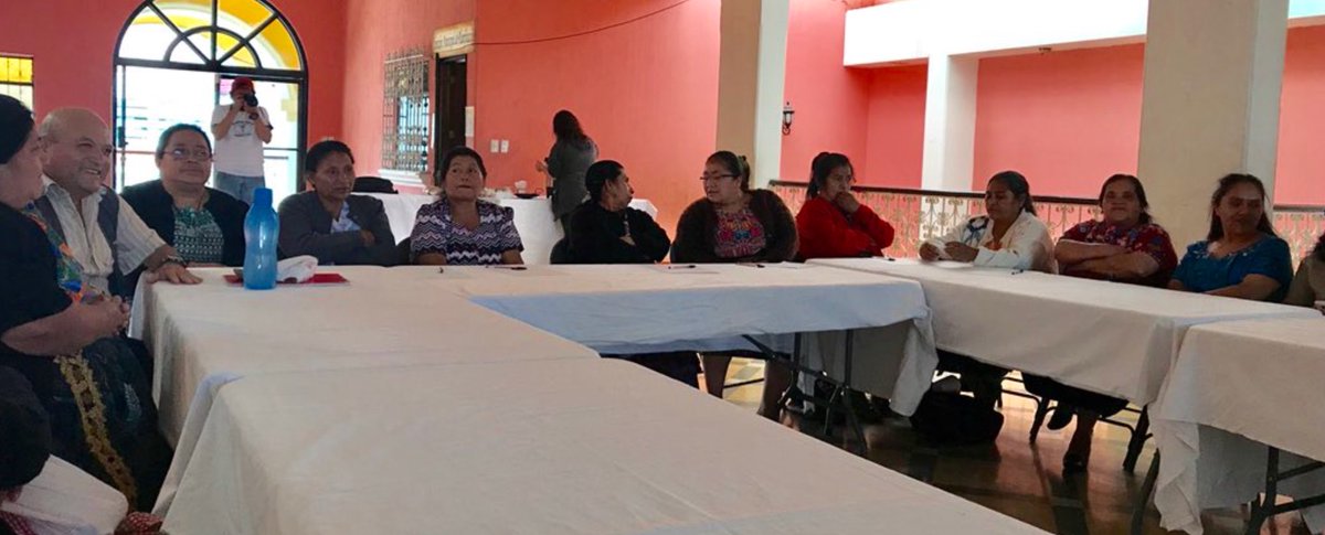 This week, training #midwives in Sumpango #Guatemala as part of 'Midwives Save Lives' initiative

<a href="/hfguatemala/">HF Guatemala</a>