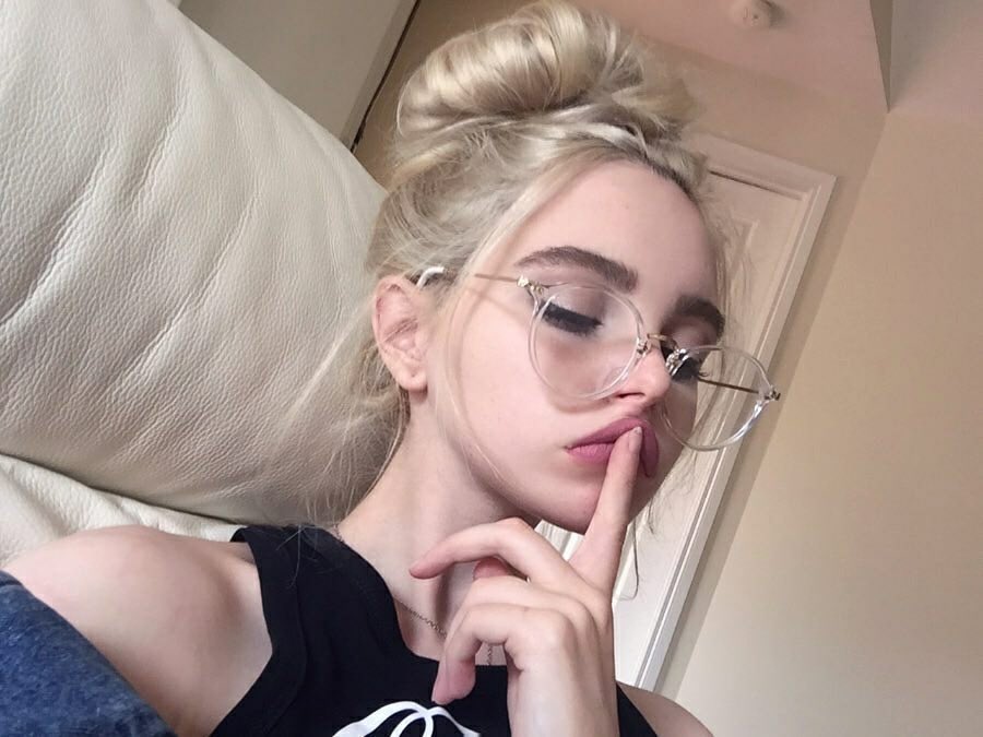BeautyDude's tweet photo. Glasses! https://t.co/UB9yJe4fmc