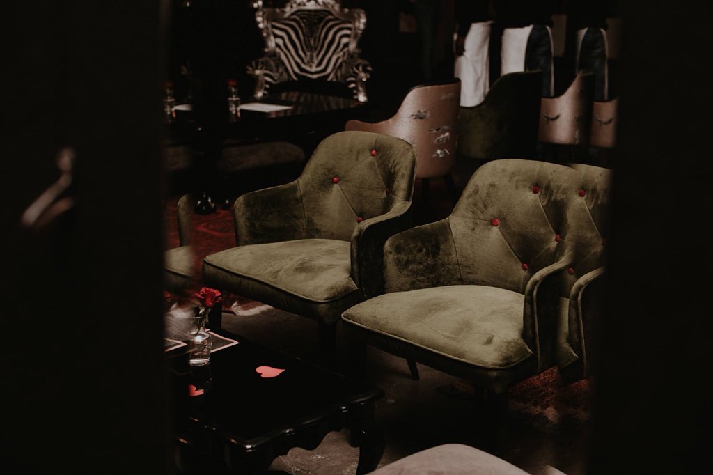 It is Grand Thirsty Thursday time. Join us for dinner or a chilled drink in the Gin Bar. Its my be cold outside, but our indoor fireplaces will keep you warm. #CapeTown #winter #GrandAfricaBeach #ginbar