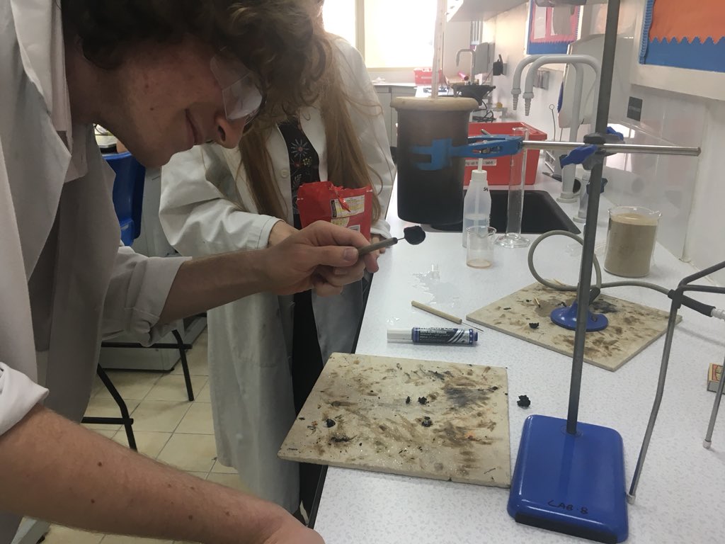 lindsaywilgrove's tweet photo. Yr12s working hard on their group 4 project “science of the cinema” @JESSScienceDept @JESSDubai @JESSSixthForm  @iborganization #JESSProblemSolving #JESSResearch #JESSRealWorld #weareib #JESSCollaboration https://t.co/YWGbb6z4wz