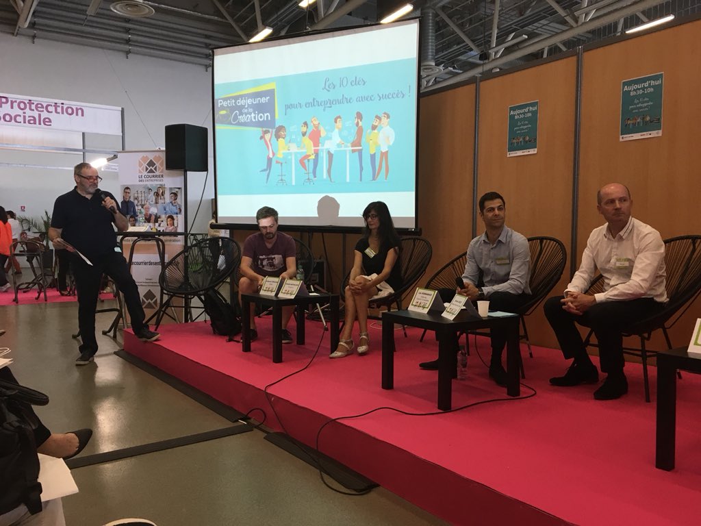 cedricdebacq's tweet photo. Petit déjeuner du #createur au Forum Osez l’entreprise de la @ccipuydedome @CreditAgricole @mywoom @BanquePopulaire @LeCourrierdesen #entreprises #startups #ClermontFerrand https://t.co/2D9YDAttiZ