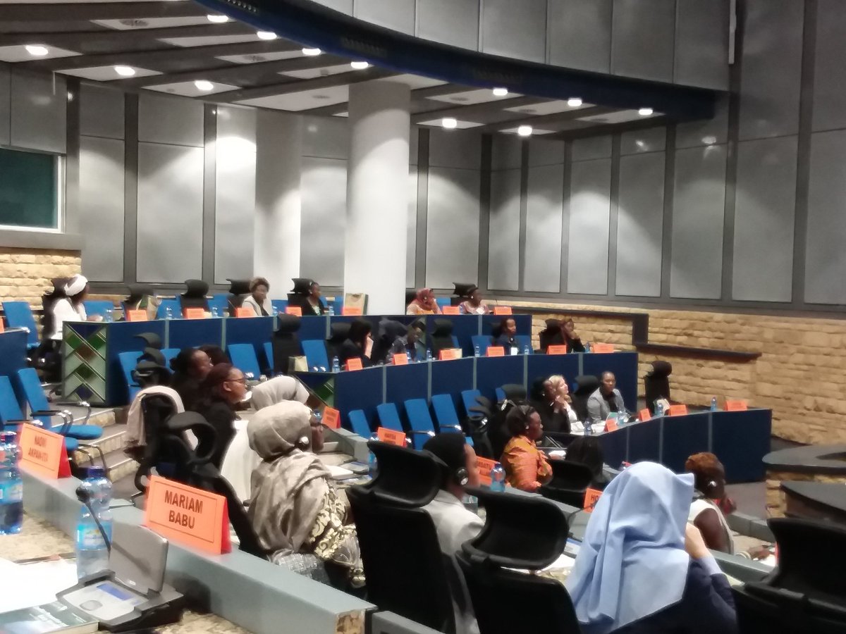 FemWiseAfrica's tweet photo. Induction training on preventive diplomacy and mediation, 21-22 june  2018, Addis Abeba Ethiopia @FemWiseAfrica @sambapanza @AU_PSD @AU_Chergui @AUBinetaDiop @AWLNetwork https://t.co/RlUmOHbXQX