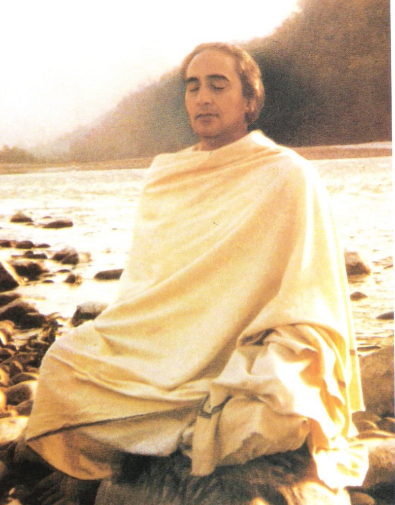 1970,  #SwamiRama amazed researchers testing him‘Control his Autonomic Nervous System functions; heartbeat,pulse,skin temperature at Menninger FoundationFounded Himalayan Institute of  #Yoga Science & Philosophy headquarteredin Honesdale,Pennsylvania #InternationalYogaDay  