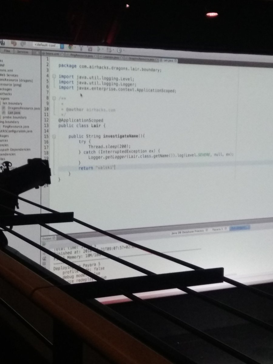 pawelmartenka's tweet photo. @AdamBien Wawelski :-D #TeamConsdata #devoxxpoland #DevoxxPL #ConsdataNaDevoxx #ConsdataStand110 https://t.co/YwRUhKaOAs