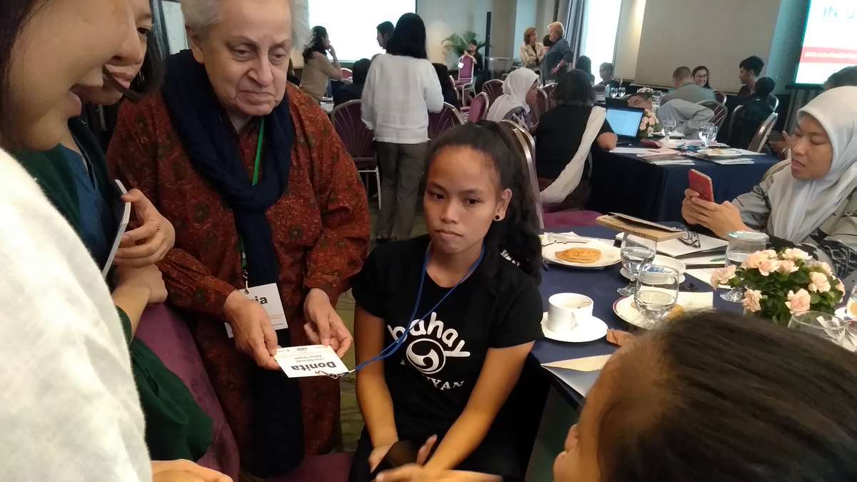 CRCAsia's tweet photo. Our #APPM2018 participants talking to our Child Speaker and Advocated, Donita Ruiz from @bahaytuluyanph https://t.co/gCyGtNJ8Ie