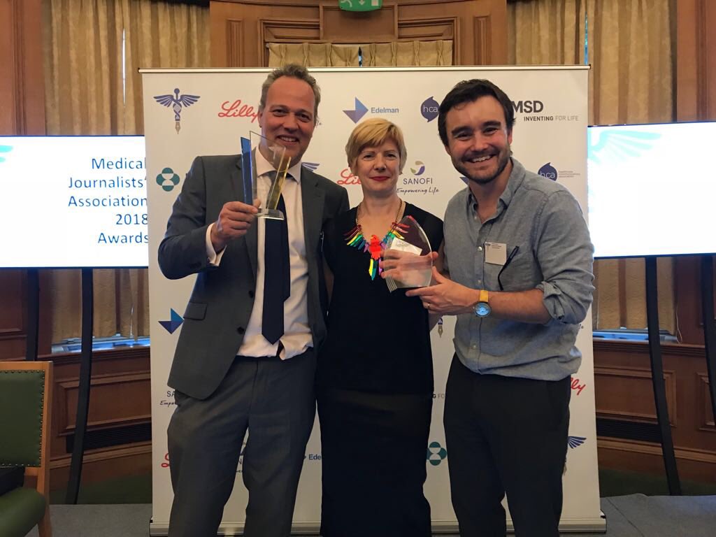 Andrew Dunne (@andrewjdunne) on Twitter photo Real honour to take home the inaugural #MJAAward for PR last night for our work @uniofbath in promoting <a href="/drkeithstokes/">Keith Stokes</a> ‘ benchmark study all about reducing injuries in youth rugby
bath.ac.uk/research/news/… - and to join <a href="/matthewhillbbc/">Matthew Hill</a> in making it a double hit for the South West! Real honour to take home the inaugural #MJAAward for PR last night for our work @uniofbath in promoting <a href="/drkeithstokes/">Keith Stokes</a> ‘ benchmark study all about reducing injuries in youth rugby
bath.ac.uk/research/news/… - and to join <a href="/matthewhillbbc/">Matthew Hill</a> in making it a double hit for the South West!