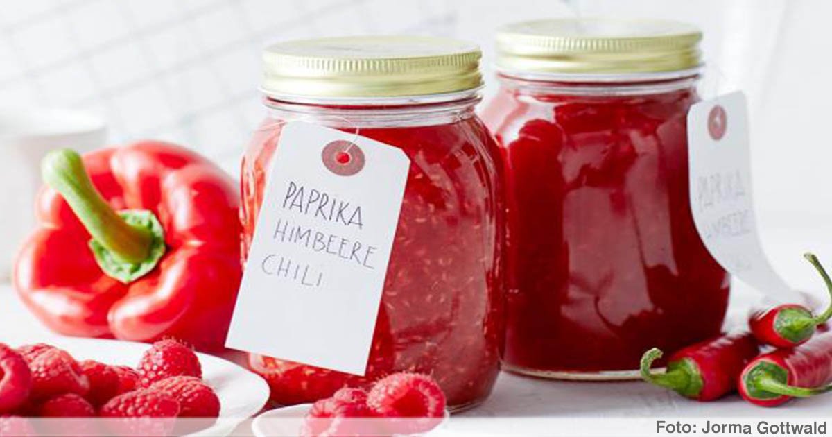 e_u_t's tweet photo. Der ausgefallene Mix aus Paprika, Himbeere und Chili begleitet Fleisch mit fruchtiger Schärfe.😍🥰: https://t.co/dtincHFKyx #Grillen #Fleisch #Gelee https://t.co/x0qb9iulx7