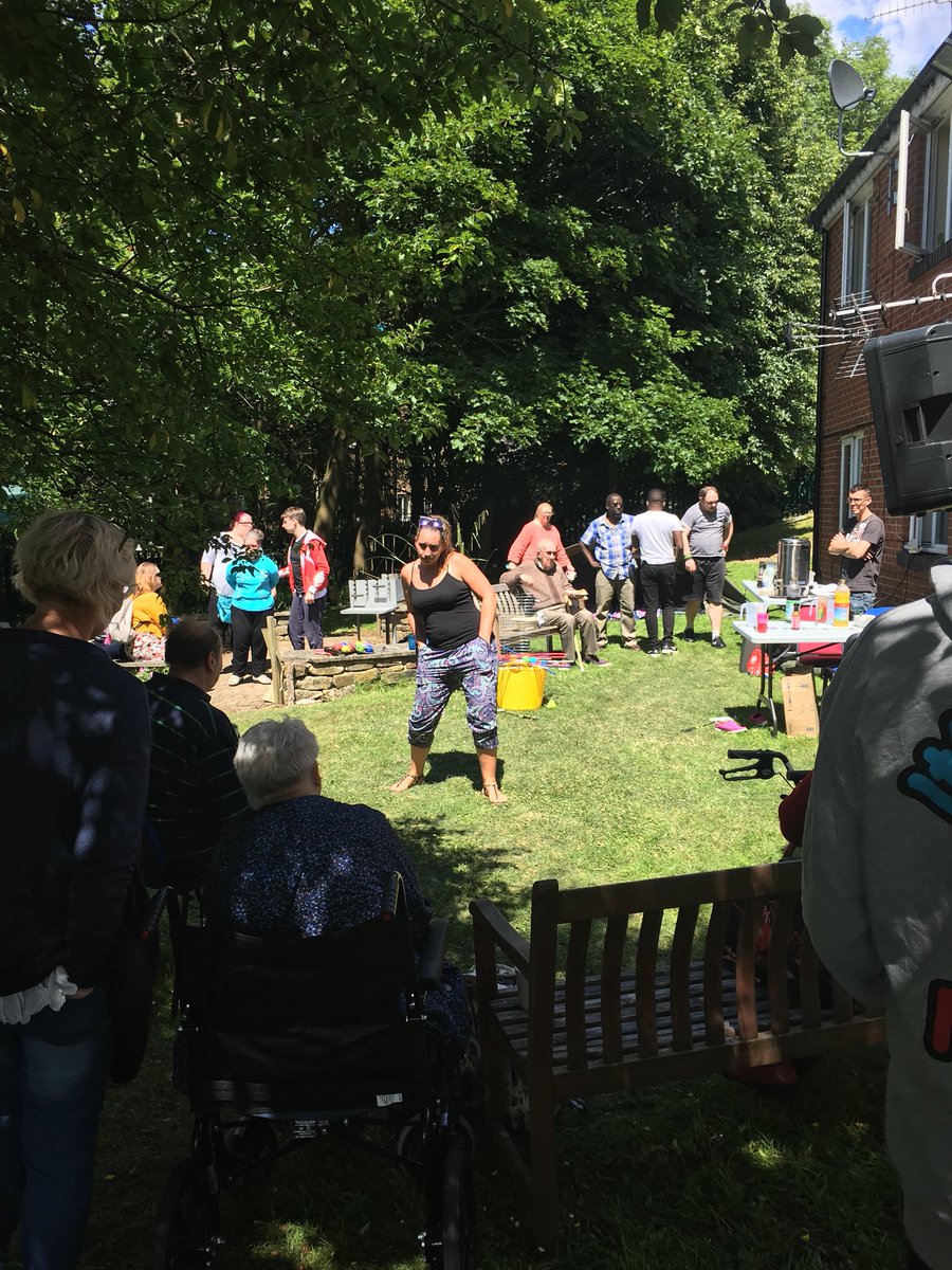 JimMcDonnell7's tweet photo. Friends celebrating #LDW2018 at Leighton view @mencap_charity @NickBurton01 https://t.co/ozLNRzQqPz