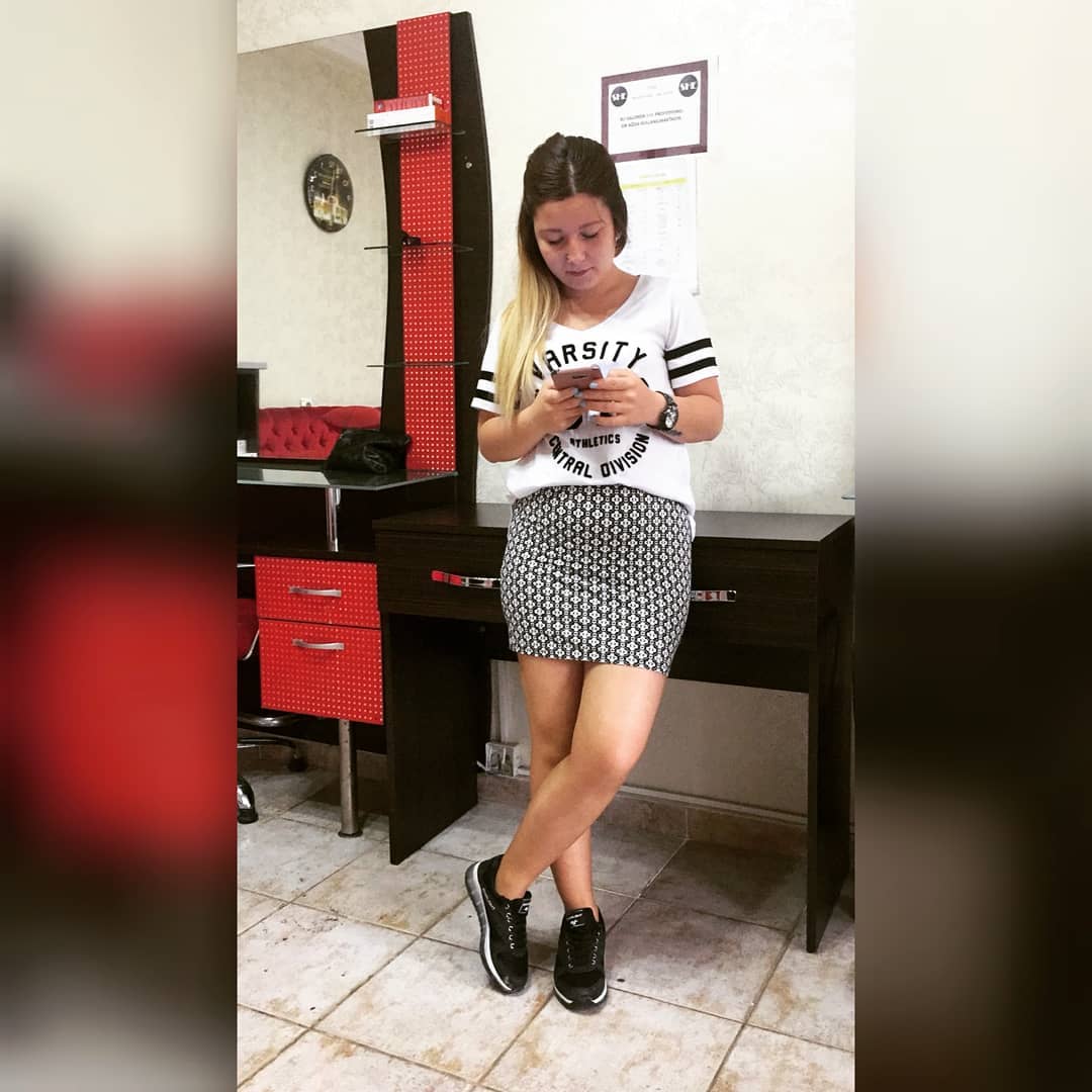 Aylin ve Leylanın ilk karşılaşması