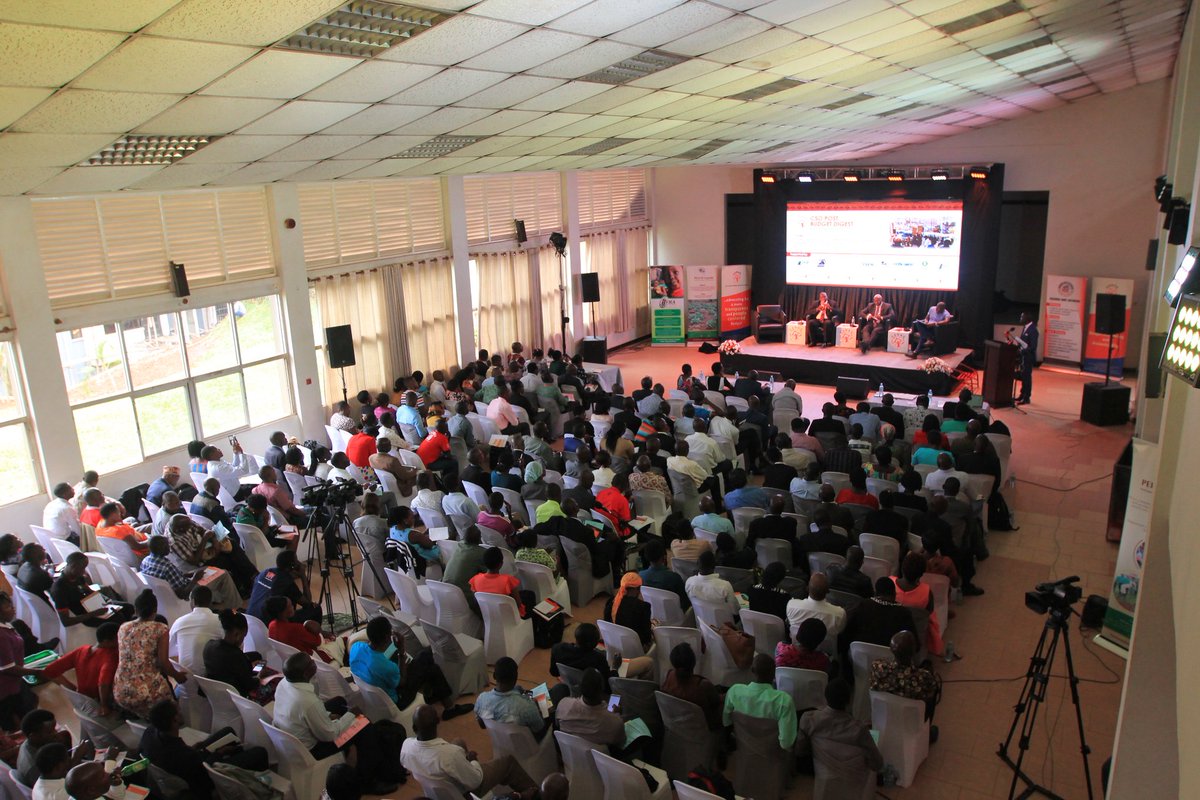 LegendsEventsUg's tweet photo. Happening Now : The civil society 2018 budget digest, as panelists discuss the 2018/19 national budget and how it's will affect the different institutions @CSBAGUGANDA #2018BudgetAnalysis #knowyourtaxes #Budget2018 https://t.co/ngAGcCYZQn