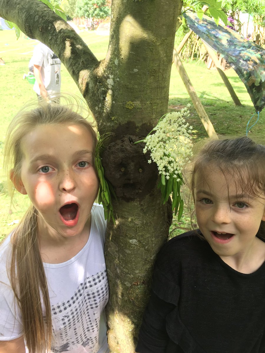 Scary!!! 😂 <a href="/ParklandsLeeds/">Parklands Primary</a> <a href="/chrisdysonHT/">Chris Dyson FCCT</a> <a href="/KnaytonCofE/">Knayton CofE Academy</a> #happyfest