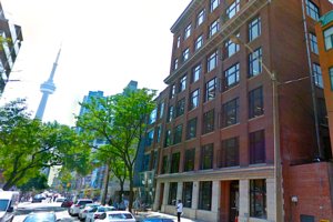 RetailInsider_'s tweet photo. POTLOC Opens Toronto Office As it Secures Major Investment🏢https://t.co/rKj4ii8foh @potloc_mtl @MvtDesjardins @BNPPRE_FR @1001_startups @CapHornInvest @D3Centre @CEDEC_QC @QueenStWestBIA @AlliedREIT @gensler_design @ERAArch #RetailInsider #POTLOC #Toronto #Marketing #investments https://t.co/UspMM3raAw