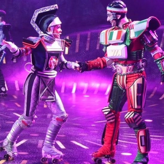 Very proud of last year's alumna and former <a href="/SeedtimeCo/">Seedtime</a> member <a href="/aishanumah/">Aisha Numah</a> who debuted in <a href="/StarlightExpr/">オオカンドーヨサク</a> this week, marking 30 years of the show. #LSCFamily #proud #talent #alumni