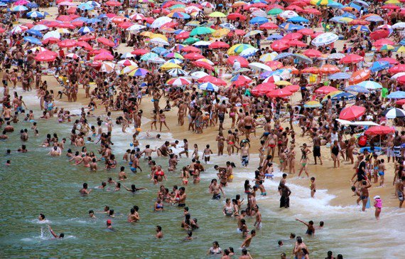 HoneyTrek's tweet photo. Rio de Janeiro for Carnaval They say Carnaval in Rio de Janeiro is the ultimate party…and they aren’t lying! We spent six days in the thick of it all–street #beach #brazil2 #cityguide https://t.co/sBisbhrSo7 https://t.co/vqTmNheJlg