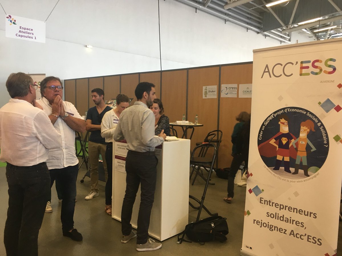 CoCoShakerIncub's tweet photo. Nous sommes aujourd’hui au salon @ccipuydedome avec plein d’acteurs de l’accompagnement https://t.co/HzGbH3ESNP