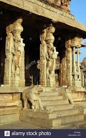 #VittalaTemple,Hampi :A Musical Wonder:🎼
 It's large #RangaMantapa is renowned for its 56 #musical pillars.These pillars are known as #SAREGAMA pillars, indicating the musical notes emitted by them.The musical notes and emanated when the pillars are tapped gently.
#WorldMusicDay