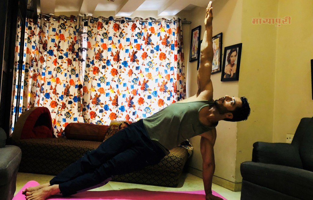 योग तनाव को भगाता है- नितिन गोस्वामी
#NitinGoswami #WorldYogaDay2018 #YogaDay #WorldYogaDay #NitinGoswami mayapuri.com/actor-nitin-go…