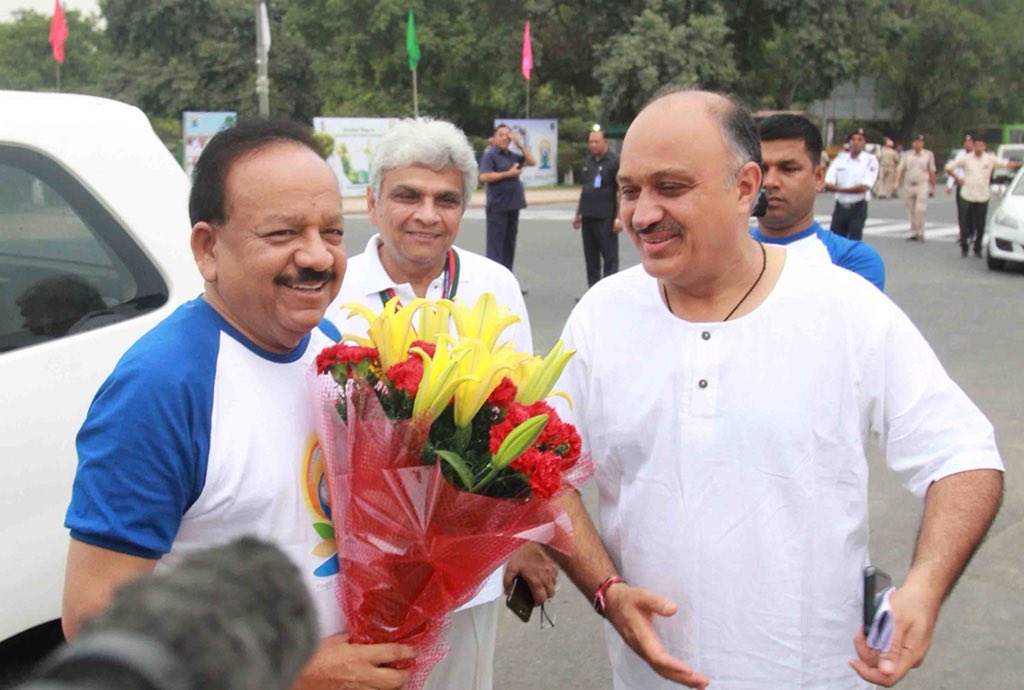 drharshvardhan tweet picture