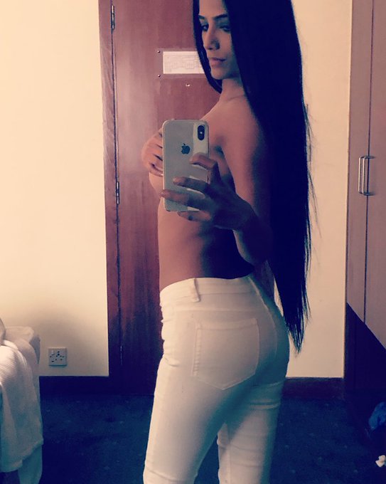 Stay fit.  #InternationalDayofYoga https://t.co/LkufWhMzZt<a href="/tag/internationaldayofyoga"class="tags">#InternationalDayofYoga</a>