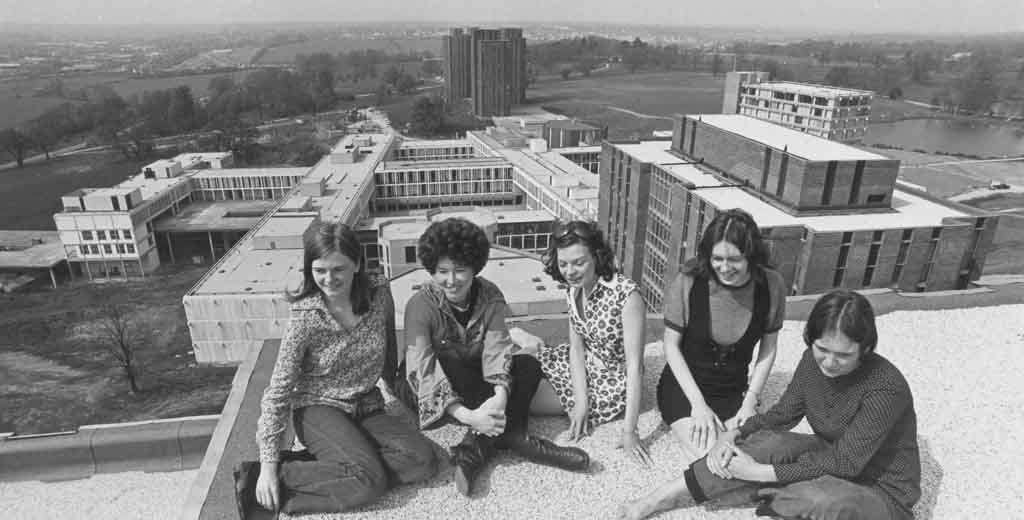 ArtExchangeUoE's tweet photo. Answer:
In #1970s, students crept out of halls one early morning, to lift the car into the fountain.  
(They choose a #Fiat500 from the car park - it's the lightest car they could find!)

Join us in 30min at #TheHex for a free campus tour

#SomethingFierce #Pranks #Students #Uni https://t.co/IUM6kD1p2y