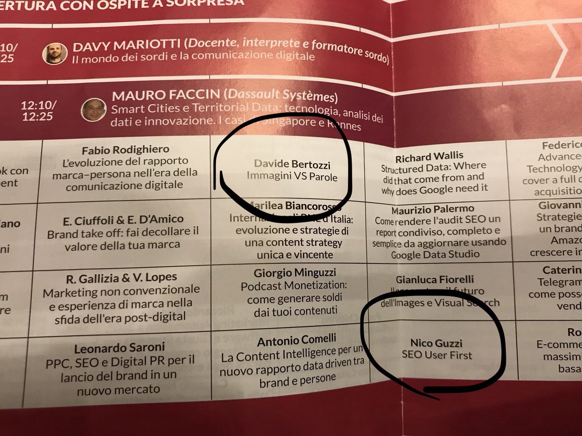 davidebertozzi's tweet photo. A me piacciono i titoli corti, saltano subito all’occhio, vero @nicoguzzi? #wmf18 https://t.co/Tm90vRhGvA