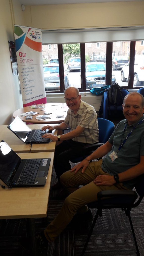 AgeUKBwD's tweet image. Mens Group at Hopwood Court now providing free online access. Every Thursday 1 -3 pm. @AgeUKBwD @MindFacingUp