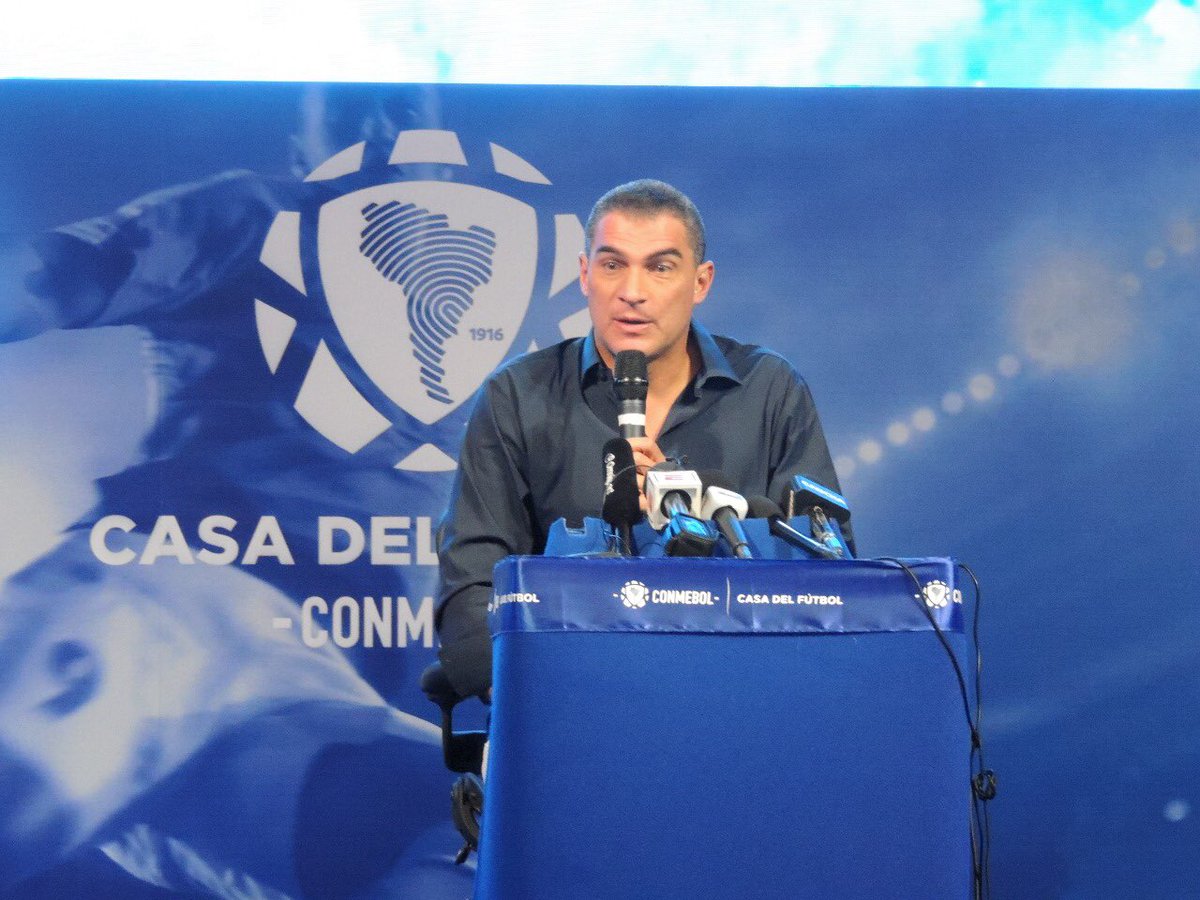 tanoabadie's tweet photo. Colombian legend Faryd Mondragón spoke in @CONMEBOL house in Moscow. Sharp analisis on World Cup, and also social and political critics. Interesting #TeamMoscow @OmnisportNews @OmnisportWC @lou_bawden https://t.co/4udVyIU9RB