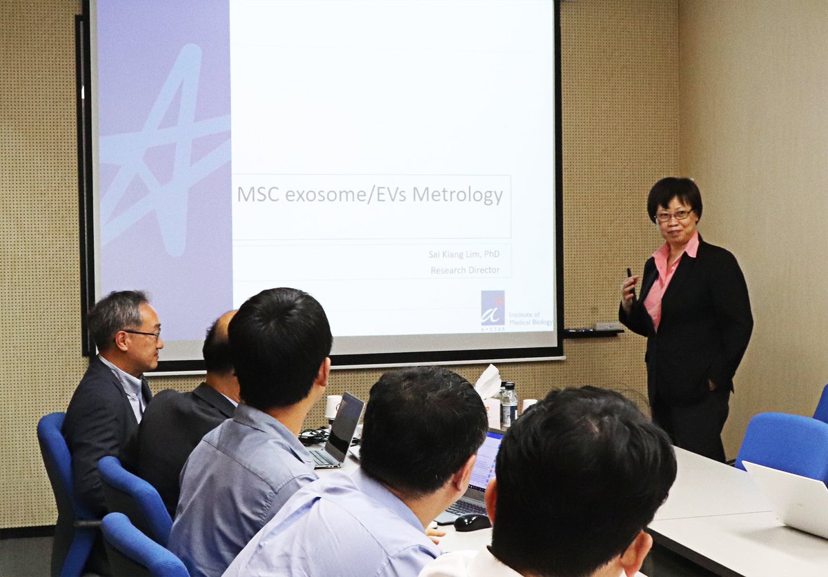 exocobio tweet media