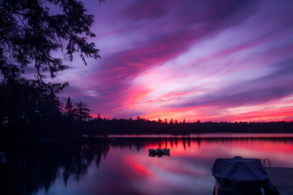 #FunFact: Today marks the longest period of daylight hours, which means IT’S SUMMER! We also get to enjoy the longest twilight of the year, about 1 to 1.5 extra hours after sunset! Happy #summer everyone! #SummerSolstice #ShareYourWeather ow.ly/j0Um30kfL9V