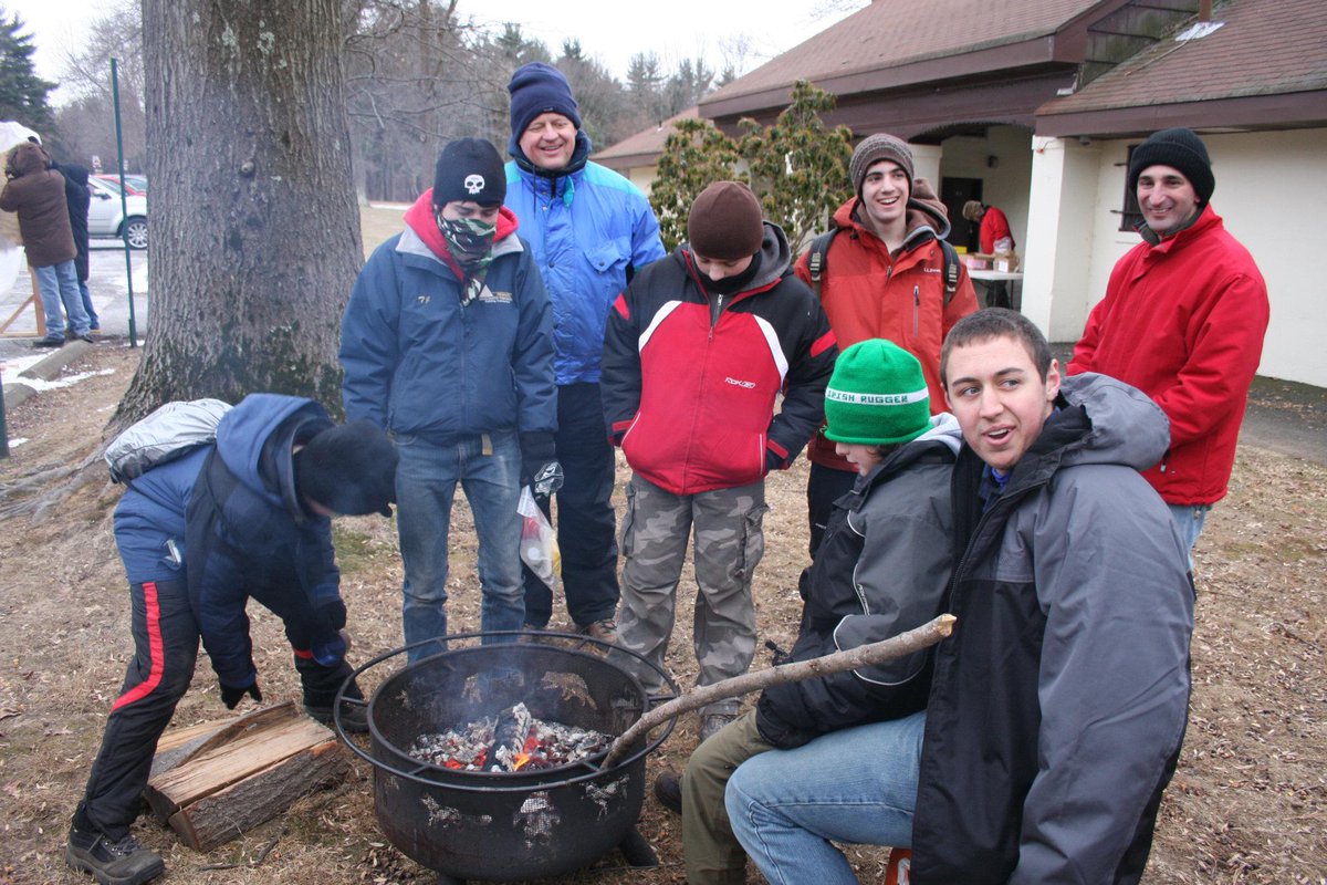 RobColonnaBSA's tweet image. Don't you love cooking over fires? #TBT