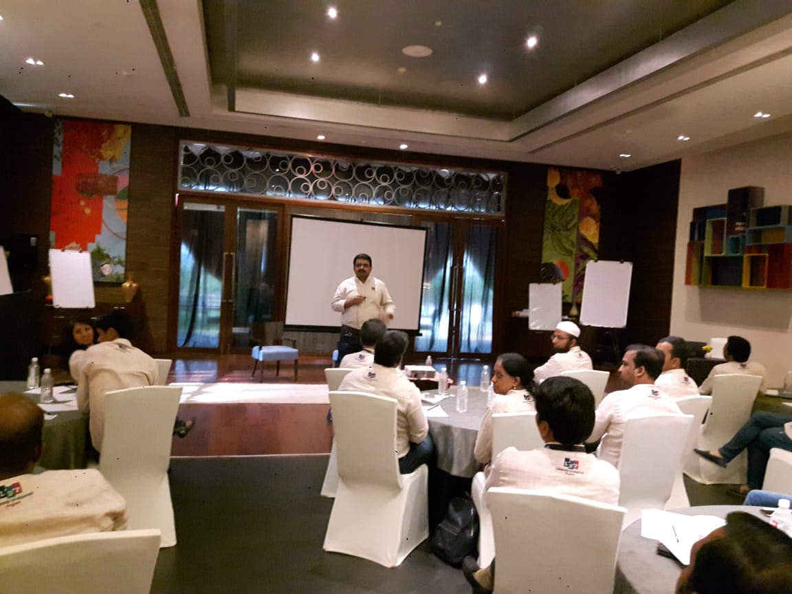 latavalluri's tweet photo. LDPFY19 APJ GRP2 fire side chat with a leader, thank you Uday Bikkasani for some amazing insights which inspired all of us. https://t.co/VgJdjXXLTW