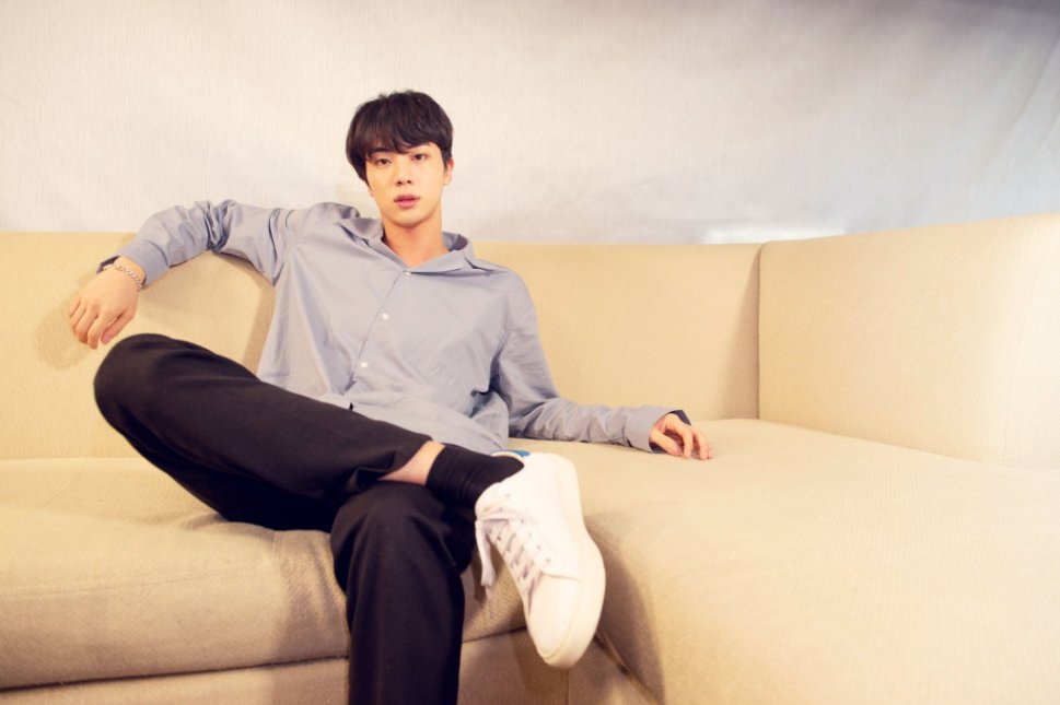 janghobi's tweet photo. 1cmt = 1vote for Top 100 Most Handsome Faces @BTS_twt 

Please coment: " I vote #KimSeokJin from @bts.bighitofficial for #100mosthandsomeface2018 " 

link: https://t.co/XhCNvrA4n3 https://t.co/N2u4jflRJp