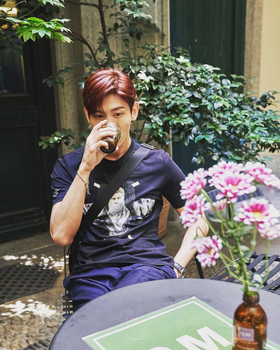 tvxqperu's tweet photo. 【PIC + TRAD】180621 Actualización del instagram oficial de #Changmin

changmin88: Desearía que Yunho Hyung hubiera venido también.
~
#Milano #LakeComo #Varenna
#OMhotel #SecondoPensiero
#NeilBarrett

Fuente: https://t.co/L32MSz7WkP https://t.co/oOlNBuYW4E

Comparte: TVXQ Peru