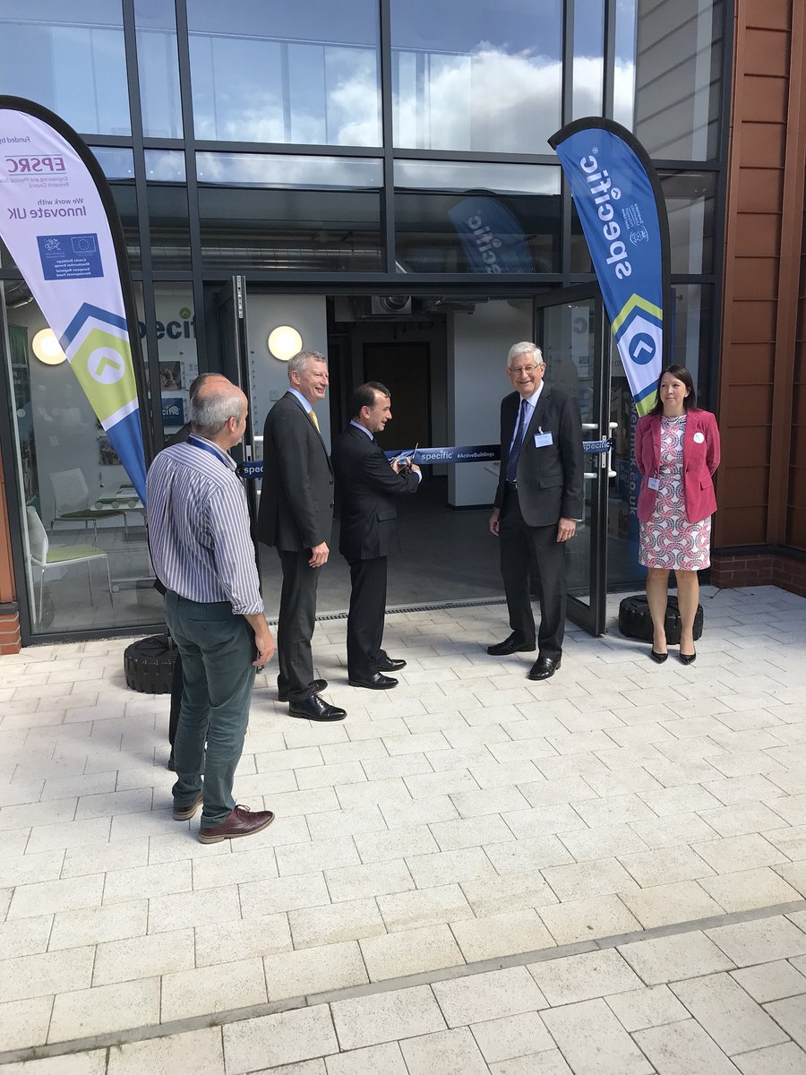 IanWCampbell's tweet image. Secretary of State for Wales @AlunCairns cutting the ribbon on the #ActiveOffice funded by @innovateuk delivered by @info_specific @WernickGroup @SwanseaUni @EPSRC @WG_innovation