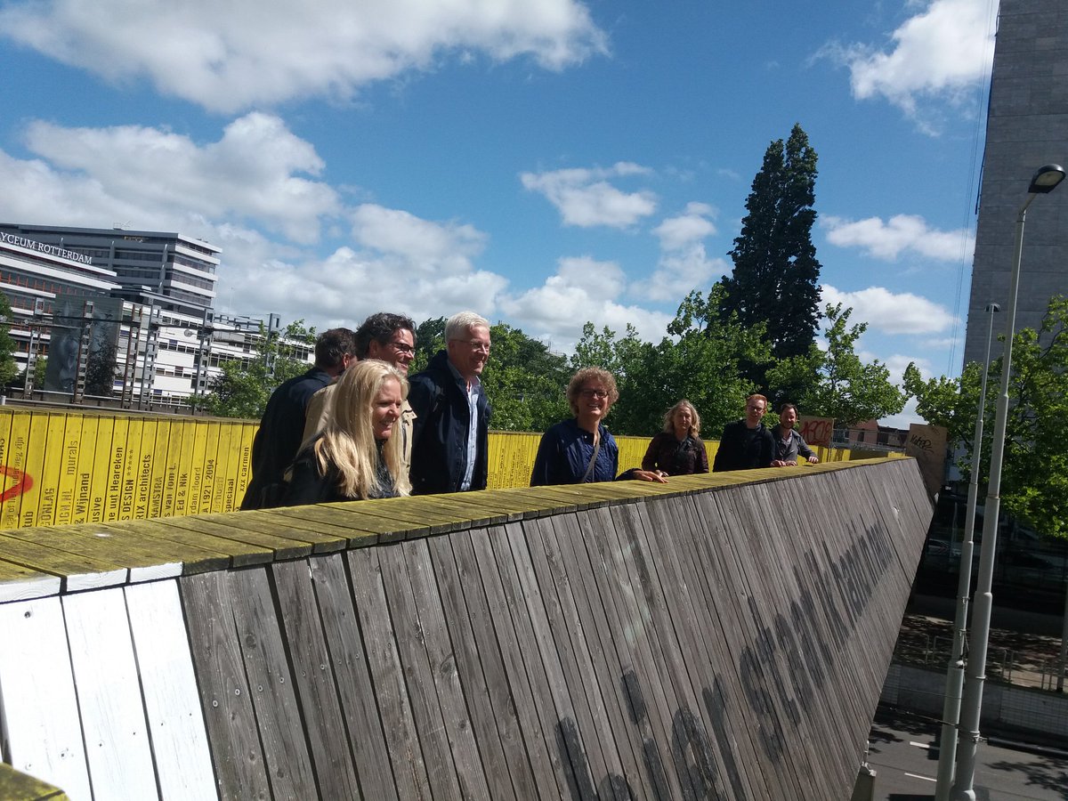 JeroenLubbers1's tweet photo. Met het MT van #036stadsruimte op bezoek in 010 om inspiratie op te doen voor differentiatie, stedelijke vernieuwing en herpositionering van het beheerdomein. #IABR2018 https://t.co/SC9W71sOr1
