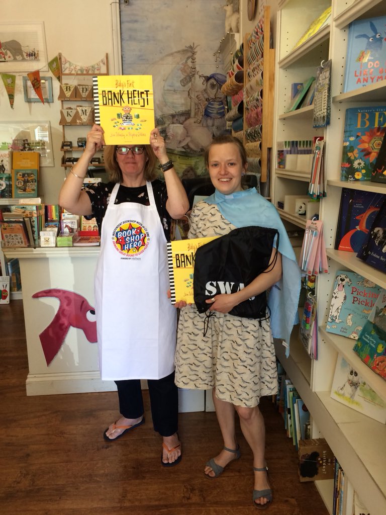 Kath and Tereze, #bookshopheroes of @talesonmoonlane loving baby Frank and #BabysFirstBankHeist @stephen_collins @JimWhalley #IBW2018 @booksaremybag @IndieBound_UK