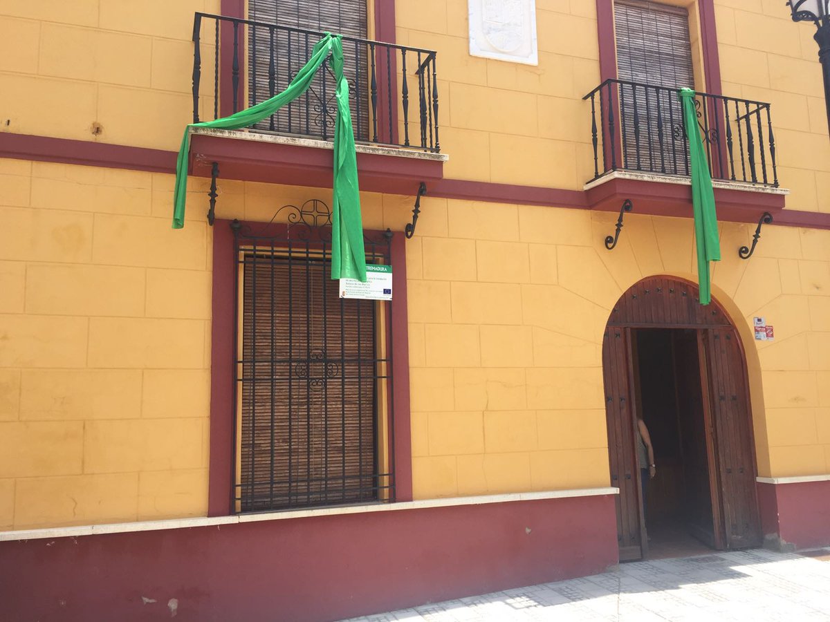 Ayuntamiento Solana (@aytodesolana) on Twitter photo El <a href="/AytodeSolana/">Ayuntamiento Solana</a> apoya a la <a href="/AsociacionELA/">adELA - Asociación Española de ELA</a> en sus reivindicaciones con motivo del #DiaMundialcontralaELA y se tiñe de verde esperanza... ✅✅✅✅✅ El <a href="/AytodeSolana/">Ayuntamiento Solana</a> apoya a la <a href="/AsociacionELA/">adELA - Asociación Española de ELA</a> en sus reivindicaciones con motivo del #DiaMundialcontralaELA y se tiñe de verde esperanza... ✅✅✅✅✅
