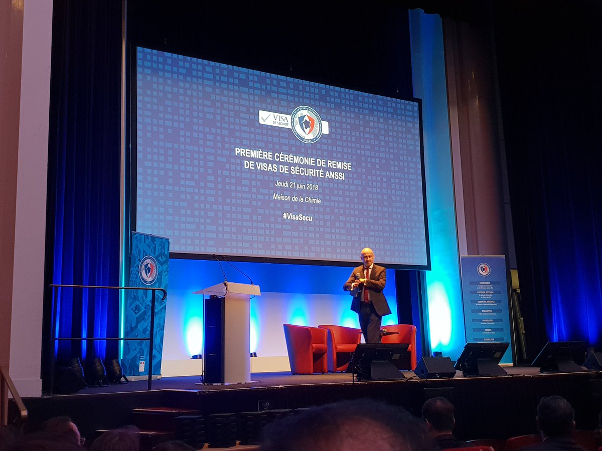 L'équipe Yousign est à la cérémonie de remise du Visa de sécurité <a href="/ANSSI_FR/">ANSSI</a> ! #VisaSecu #cybersecurite