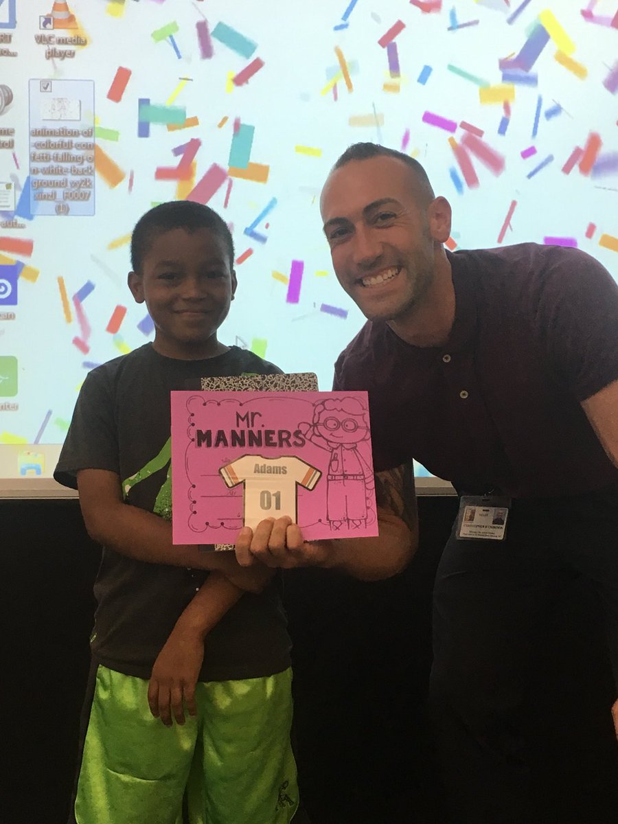 MrChirinosSL's tweet photo. Presented the students with their awards today along with a notebook to write in about their journey through life! #lastdayofthirdgrade @SyracuseSchools @syracuselatin https://t.co/E9py8rB09o