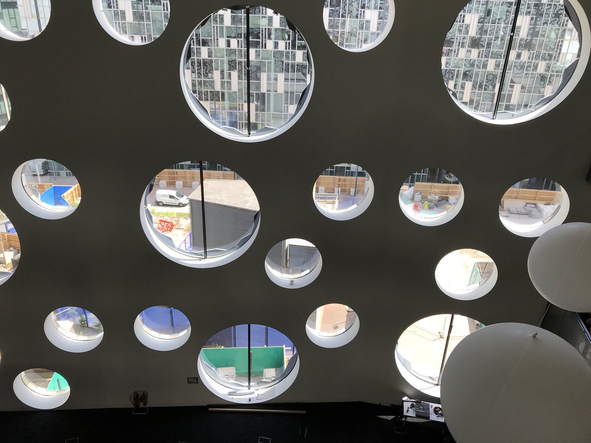 serenabracken's tweet photo. Great day with @linedotcreative at @RavensbourneUK degree show #design #degreeshow #inspiration https://t.co/zqDtClvNUt