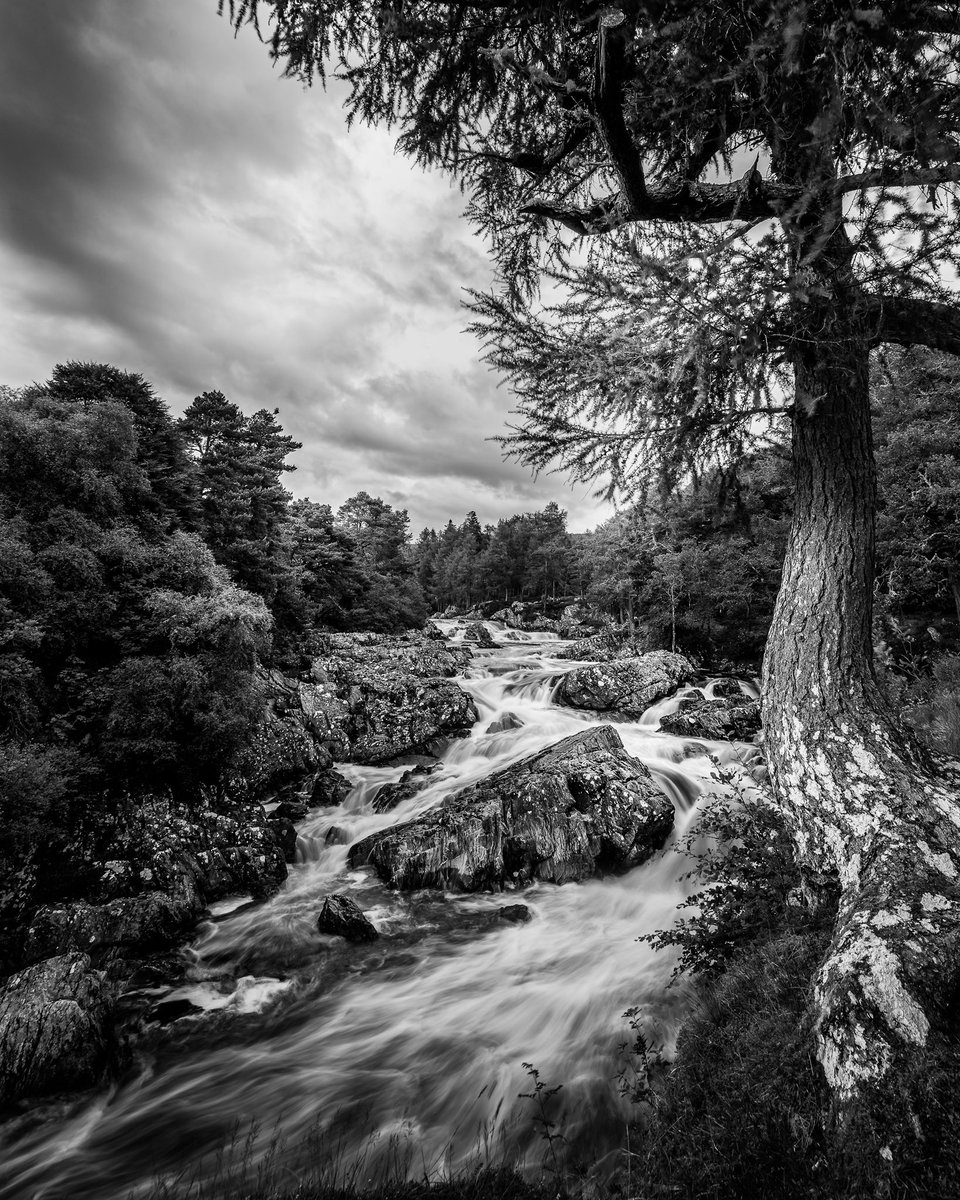 WaldemarMatusik's tweet photo. Eas Charsla Falls Scotland 🏴󠁧󠁢󠁳󠁣󠁴󠁿@OutdoorPhotoMag @AP_Magazine @ScottishField @roam_here @jessops @NPhotomag @ScotsMagazine @Lightroom @LairgCommunity @VisitScotland @BBCScotland @bbcweather @BBCEarth @wextweets @PhotographyWeek https://t.co/ipNAcztBp4