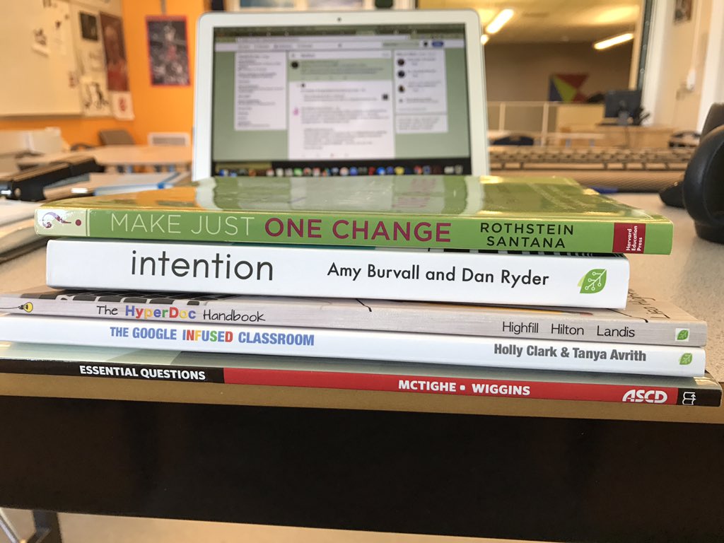 trev_mackenzie's tweet photo. Blending BIG ideas from these works this morning. My mind is abuzz & the inspiration is top shelf! #HyperDocs #googleinfused #criticalcreativity #QFT #edtechteam https://t.co/8cJyxHw9Pl