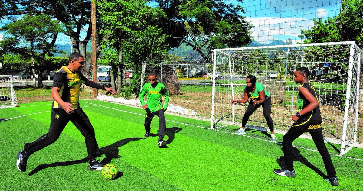 JulietHolness's tweet photo. Football is a sport that brings us together. Who are you supporting for this 2018 FIFA World Cup? #WorldCupFever #ThrowBackThursday #tbt https://t.co/Bh65obRXDa